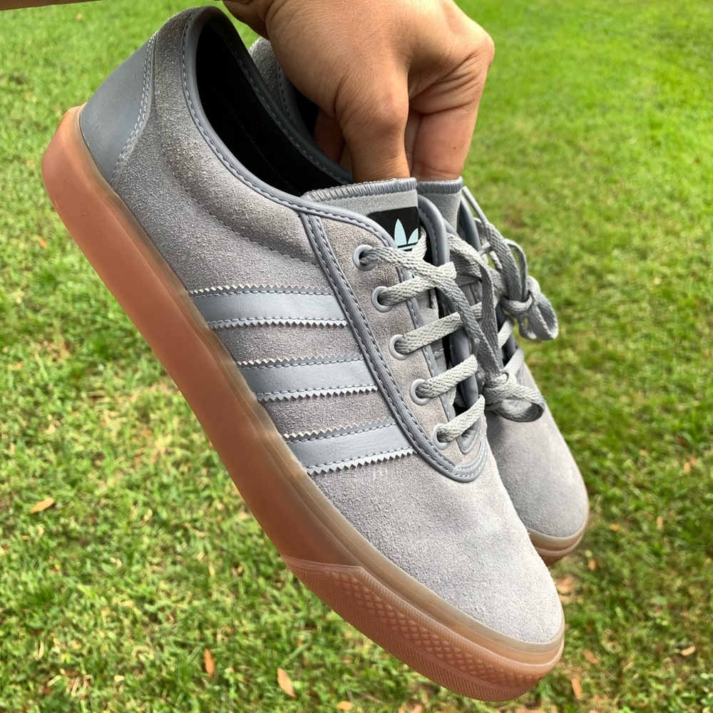 Size 10 Adidas Grey suede w/gum bottoms